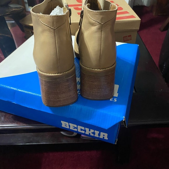 Booties - Picture 3 of 5